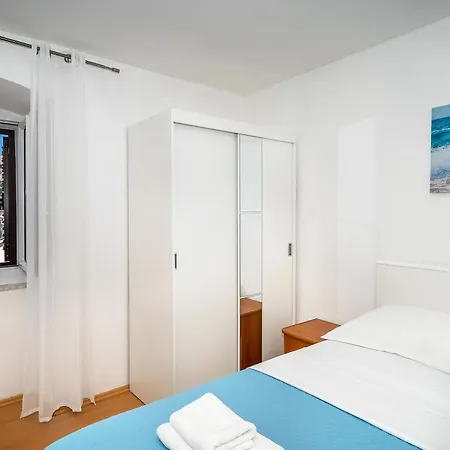 Apartment Marin With Sea View *