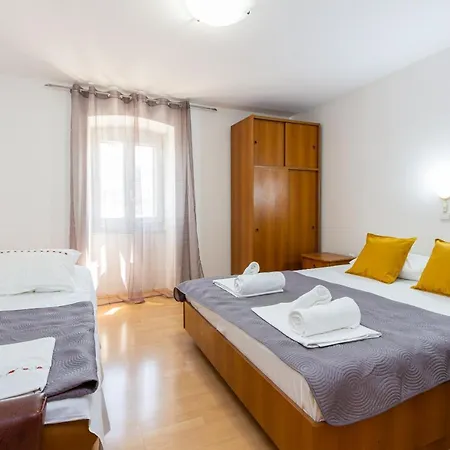 Marin With Sea View * Baška