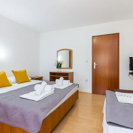 Marin With Sea View Baška